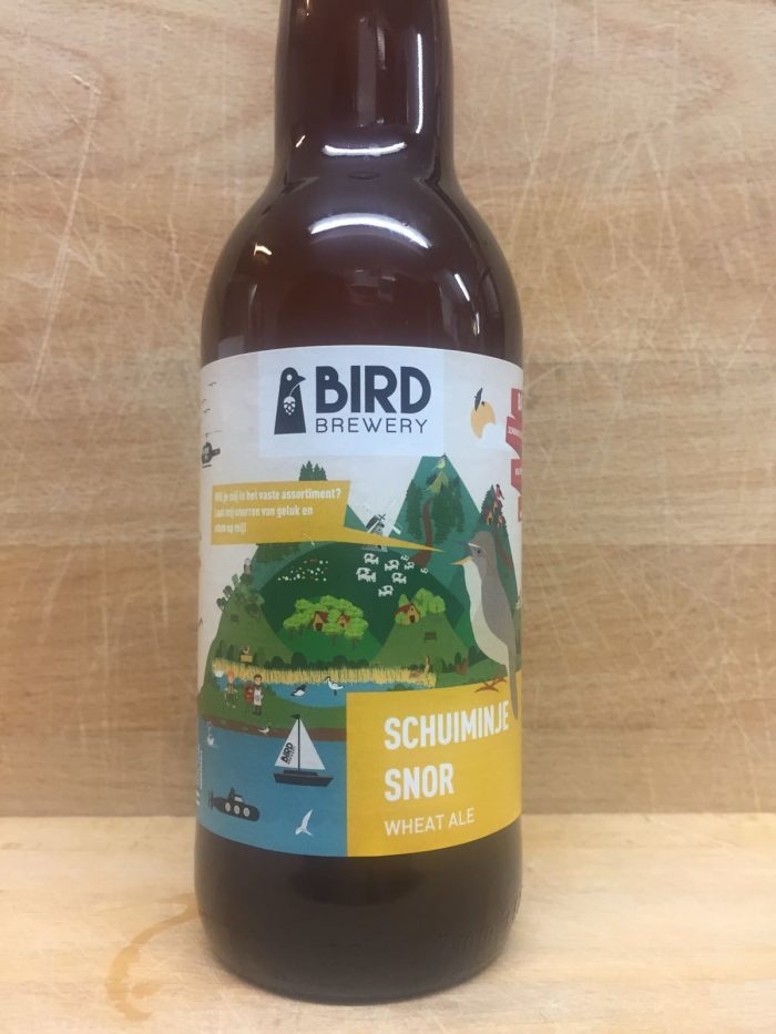 Schuiminje Snor Herkomst: Amsterdam, Nederland Een troebele White Ale met een zoete geur van rijpe meloen. De herkenning van meloen is ook terug te vinden in de smaak in combinatie met een bittertje op de tong en een zuurtje in de afdronk. Bierinje Snor is in een battle beland met Vink Heerlijk. Eén van de twee bieren wordt uit het nest van de Birdbrewery verstoten. Op de site van de brouwerij kun jij stemmen welk bier er mag blijven. Het bier bevat een acloholpercentage van 5,2%. Advies serveertemperatuur: 4 tot 5 graden. 