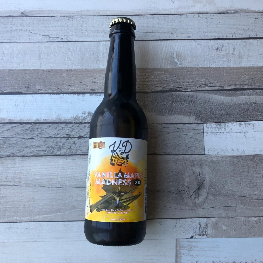 Vanilla Maple Madness  Herkomst: Hillegom, Nederland  Gitzwart bier met beige schuimkraag. De geur wordt bepaald door vanille. In de smaak herken je subtiele aanwezigheid van salmiak. De vanilla maple madness is afkomstig van brouwerij Klein Duimpje. Een brouwerij die kon groeien door onder andere het oprichten van Vrienden van huisbrouwerij Klein Duimpje (VHKD). Het eerste wat zij aanschafte was de afvulmachine. De brouwer is niet bang om te experimenteren en bedankt graag unieke smaakcombinaties. Wat leidt tot prijswinnende bieren zoals deze Vanilla Maple Madness tijdens Craftbeer festival in Dublin.  Alcoholpercentage: 11%  Advies serveertemperatuur: 10 à 12 graden.