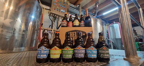 D’n Draok Brouwerij D'n Droak Bierpakket met 8 Draok bieren D’n Draok Brouwerij D'n Droak Bierpakket met 8 Draok bieren