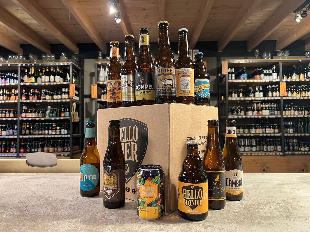 Hellobier Bierpakket Blond met 12 verschillende blond bieren
