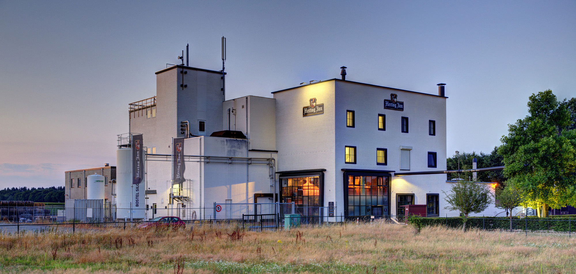 Hertog Jan aanbieding: Ontdek de beste deals voor jouw favoriete speciaalbier!