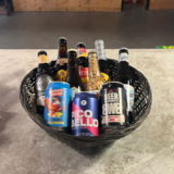 Hellobier Alcoholvrij/arm Geschenkverpakking 9 Bieren + Mand + Pinda's