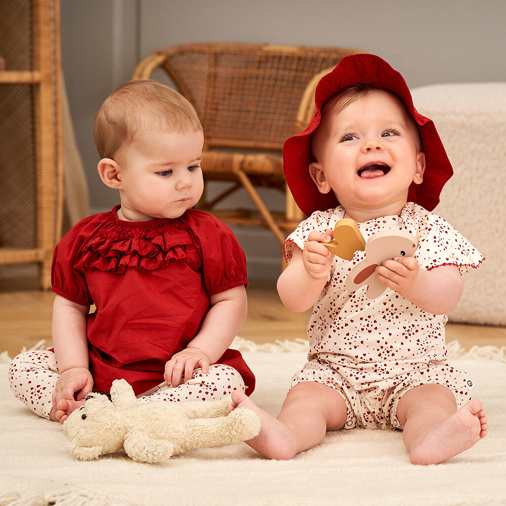 Zonnehoedje Poplin (berry red)