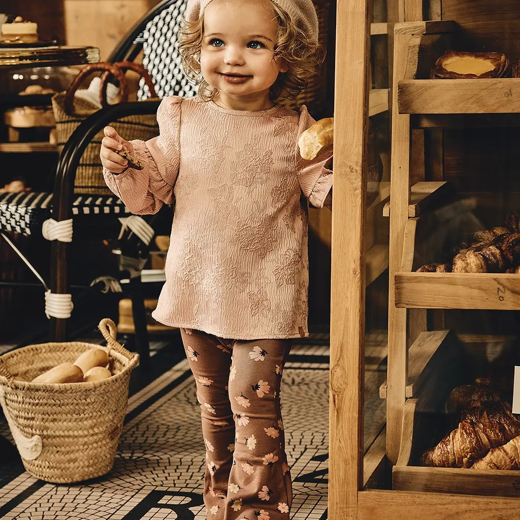 Flare broekje Sadie cookie dough Kinderkleding Shoppen
