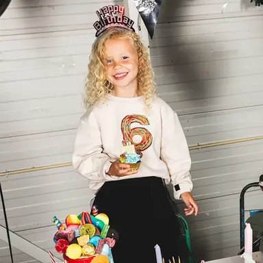 Verjaardagstrui "6" in kadoverpakking (kit)