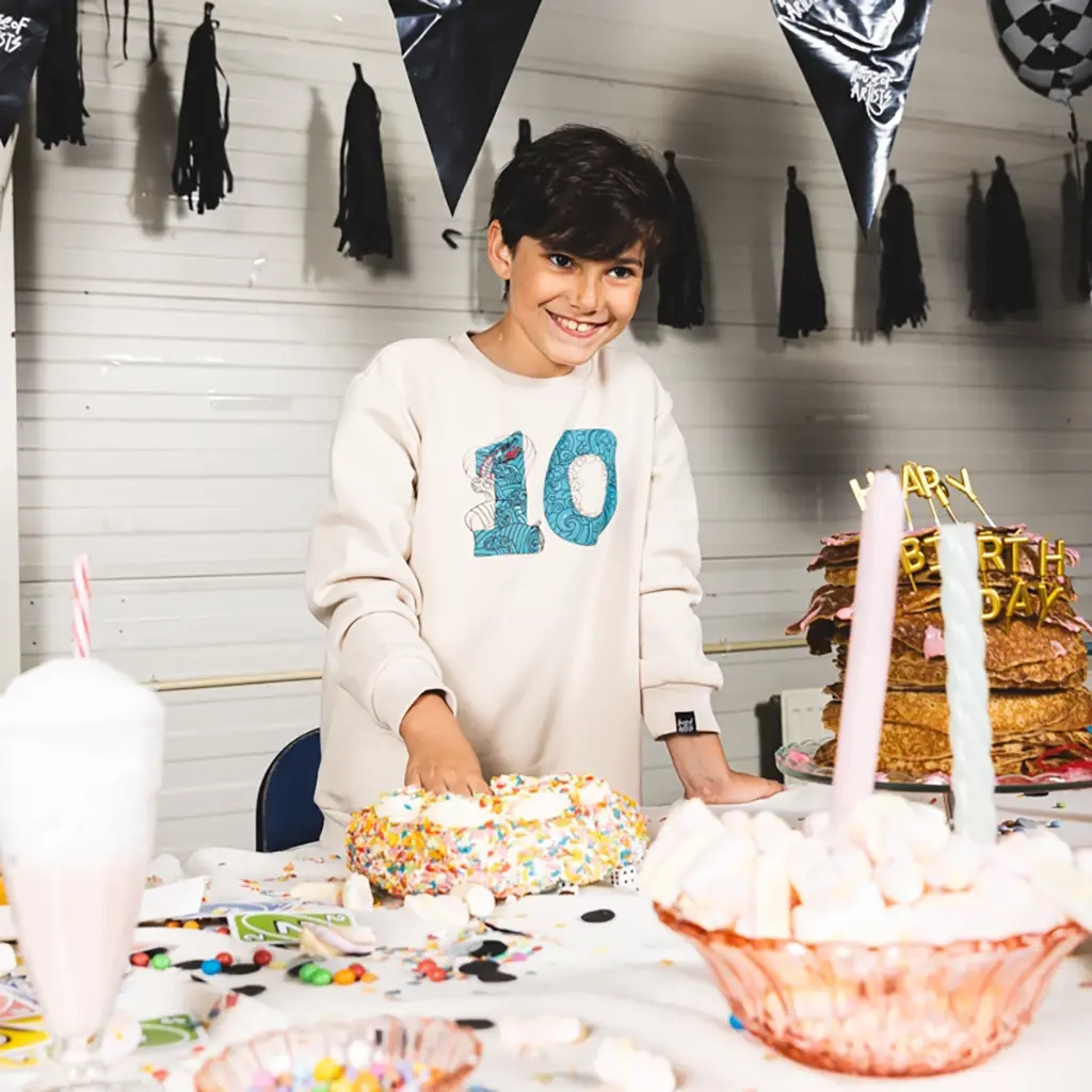 Verjaardagstrui "10" in kadoverpakking (kit)