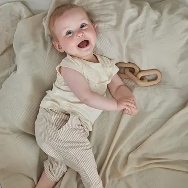 T-shirtje (off white)