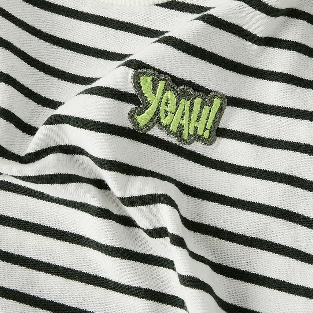 T-shirt Kristian (cloud dancer/deep forest)