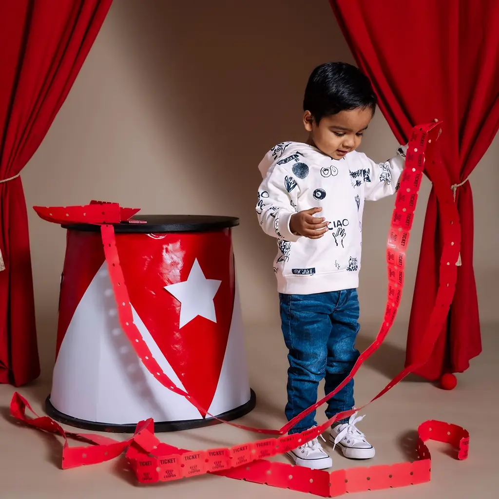 Trui hoodie Illias (aop white sketch)