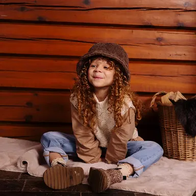 Trui Vere (dark sand)