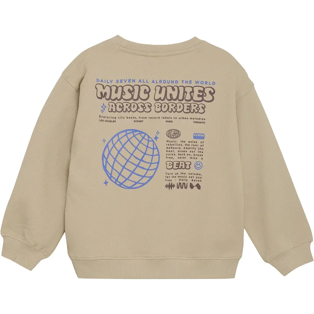 Trui oversized backprint (latte sand)