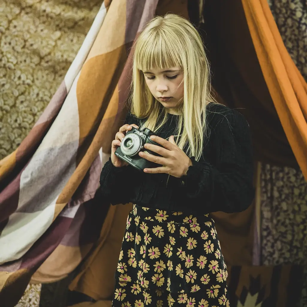 Longsleeve (graphite)