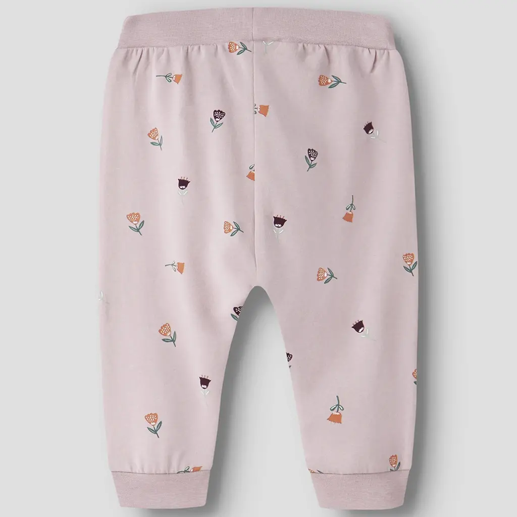 Broekje Vandora (burnished lilac flowers)