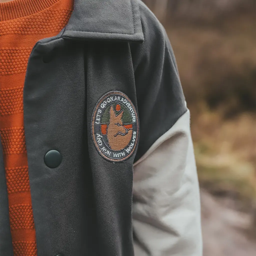 Bomberjacket (raven)