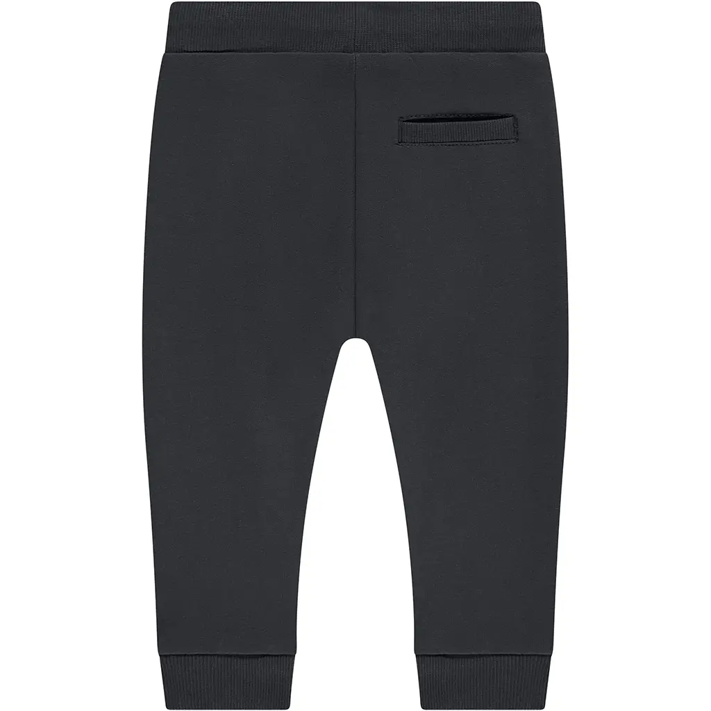 Joggingbroekje (antra)