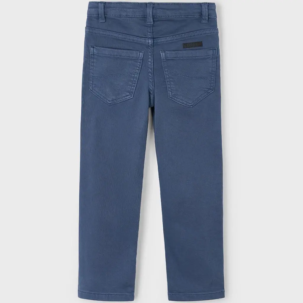 Broek (steel)