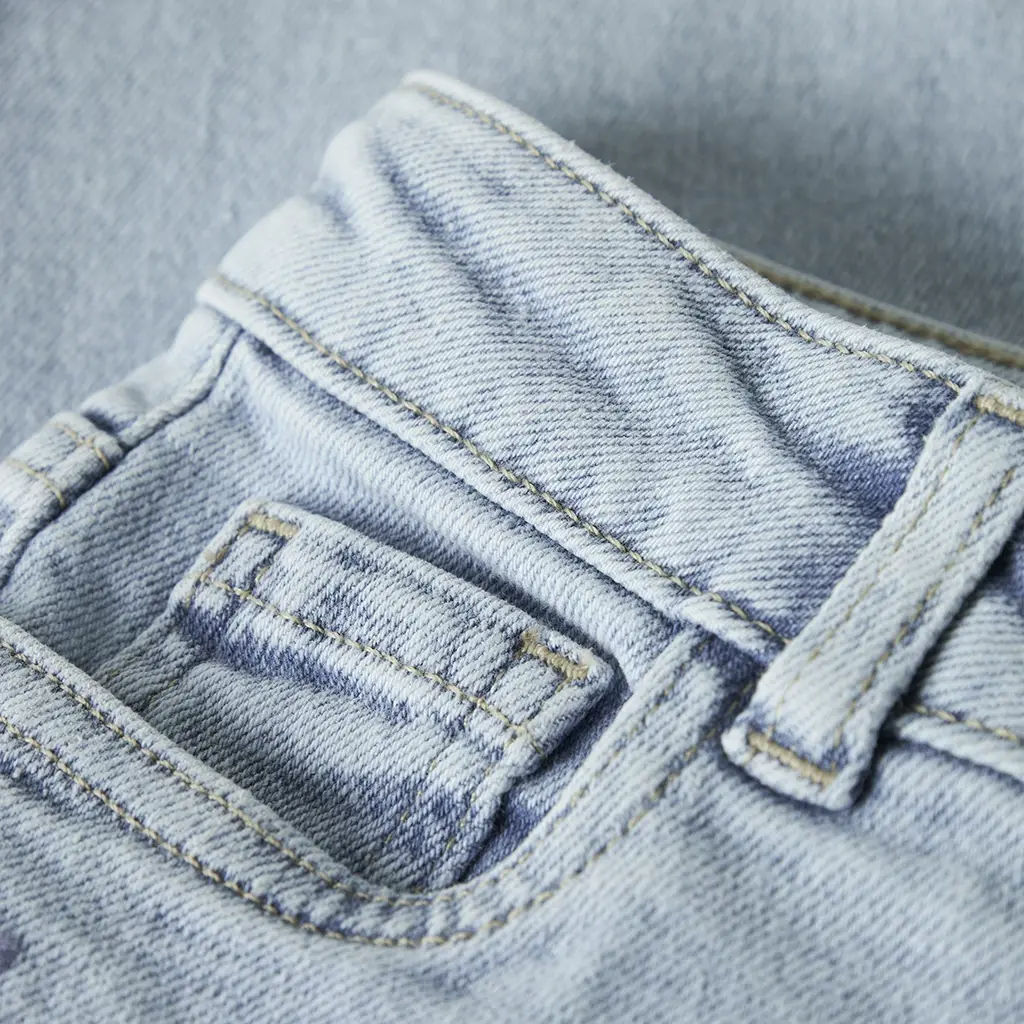 Jeans MOM FIT Bella (light blue flowers)