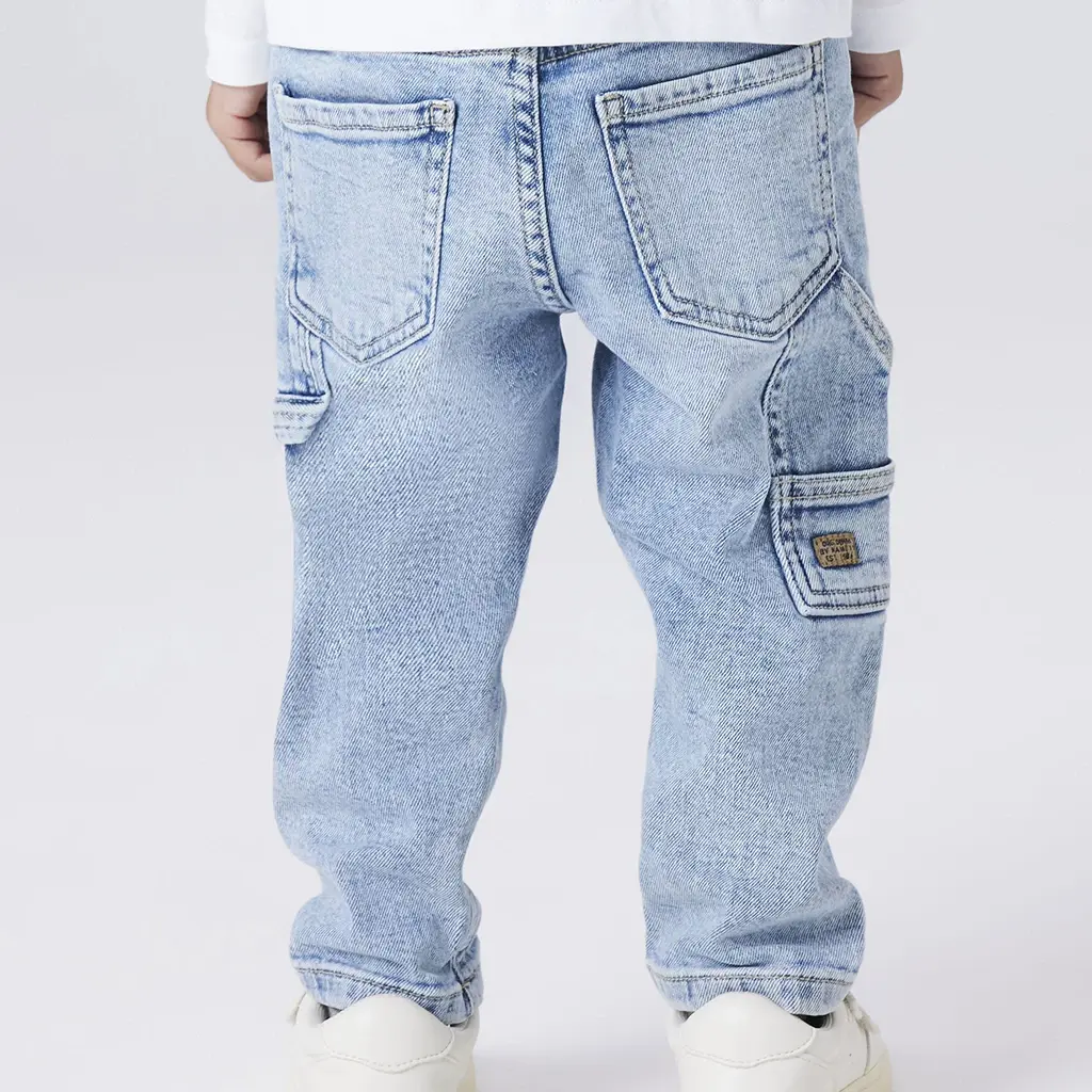 Jeans TAPERED (light blue denim)