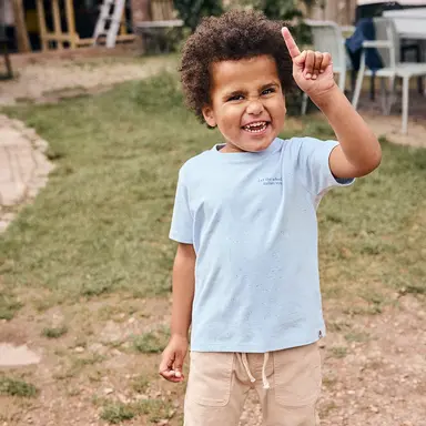 T-shirt backprint (celestial blue)