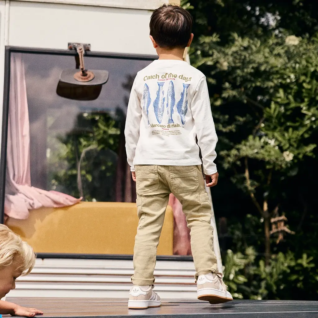 Longsleeve Backprint (egret)