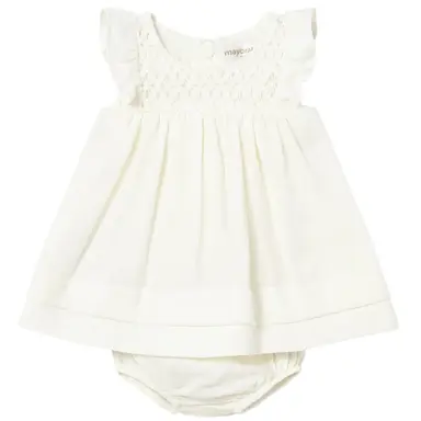 Jurkje met bloomer (pottery)