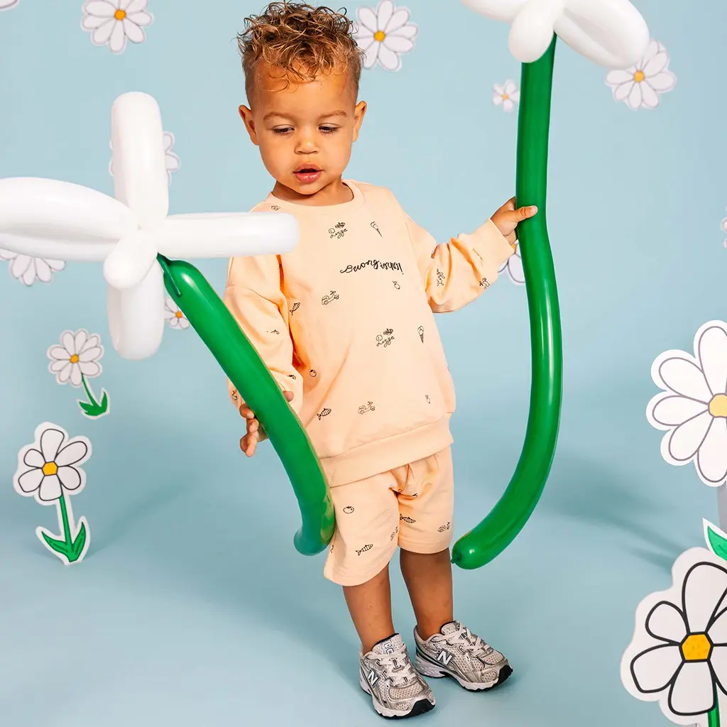 Korte broek Eric (aop orange sketch)