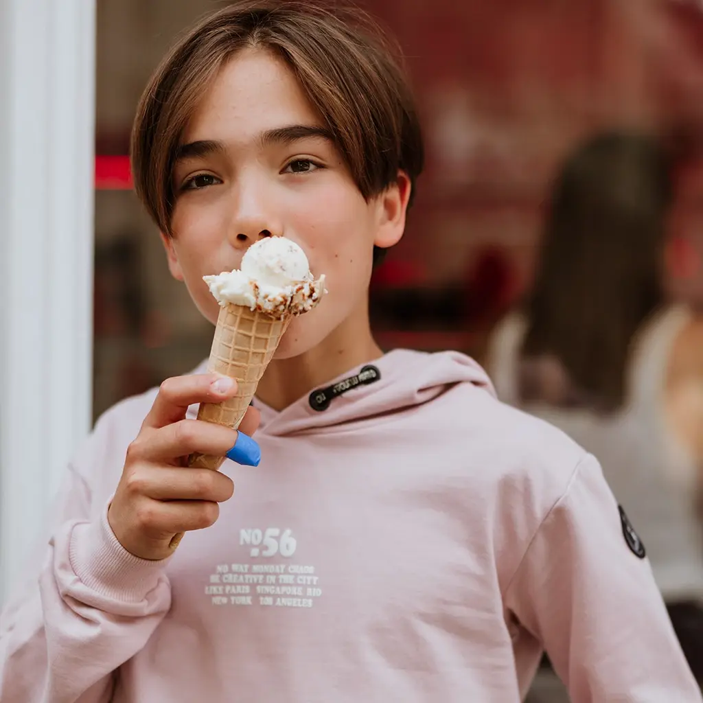 Trui hoodie backprint (light pink)