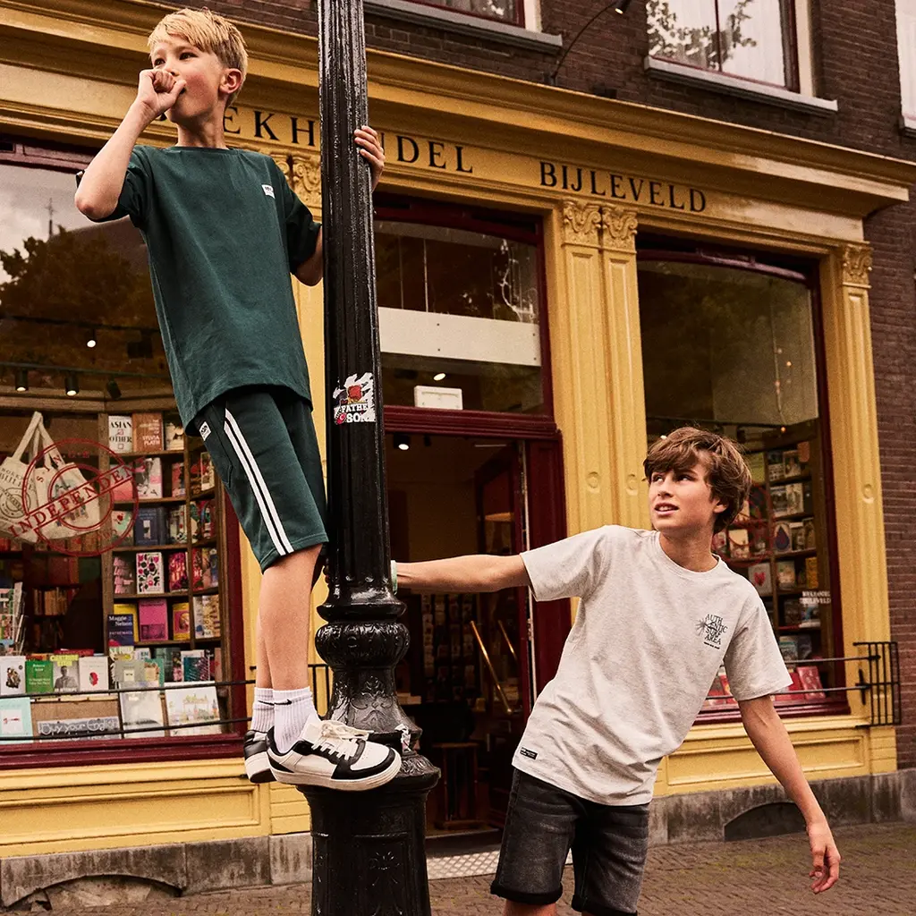 T-shirt loose fit (ponderosa pine)