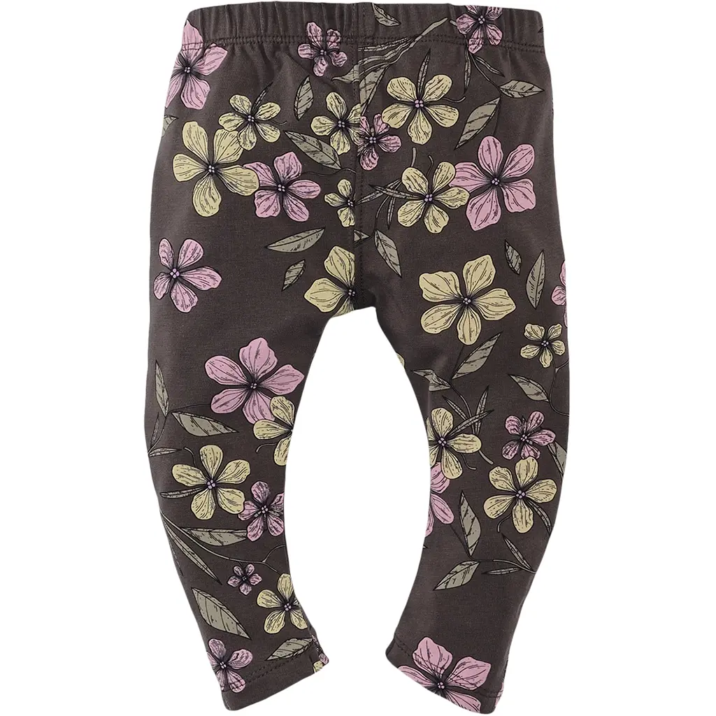 Broekje Marina (after dark)