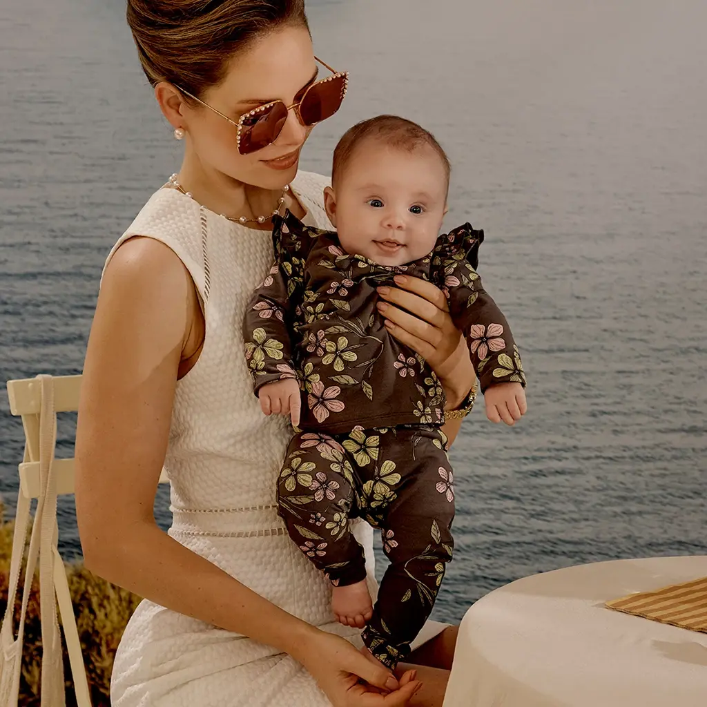 Broekje Marina (after dark)