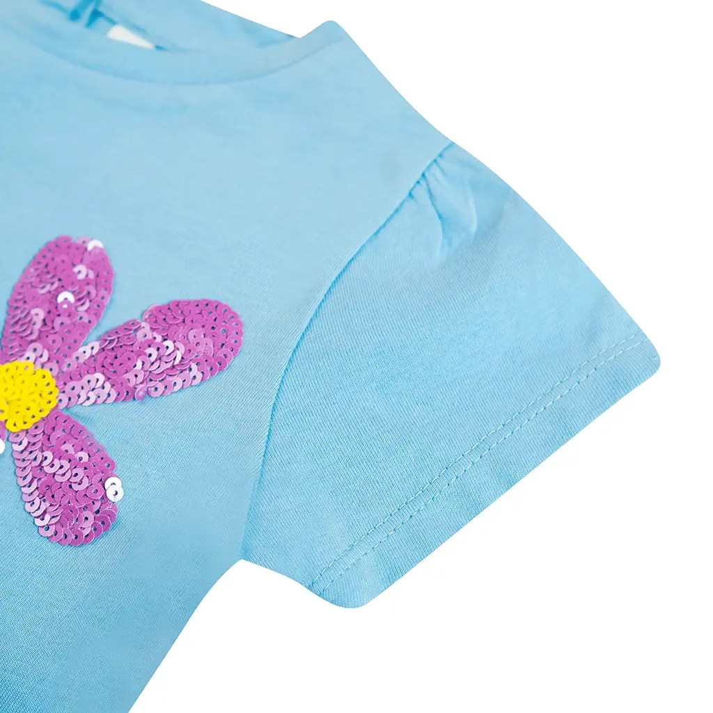 T-shirt (light blue)