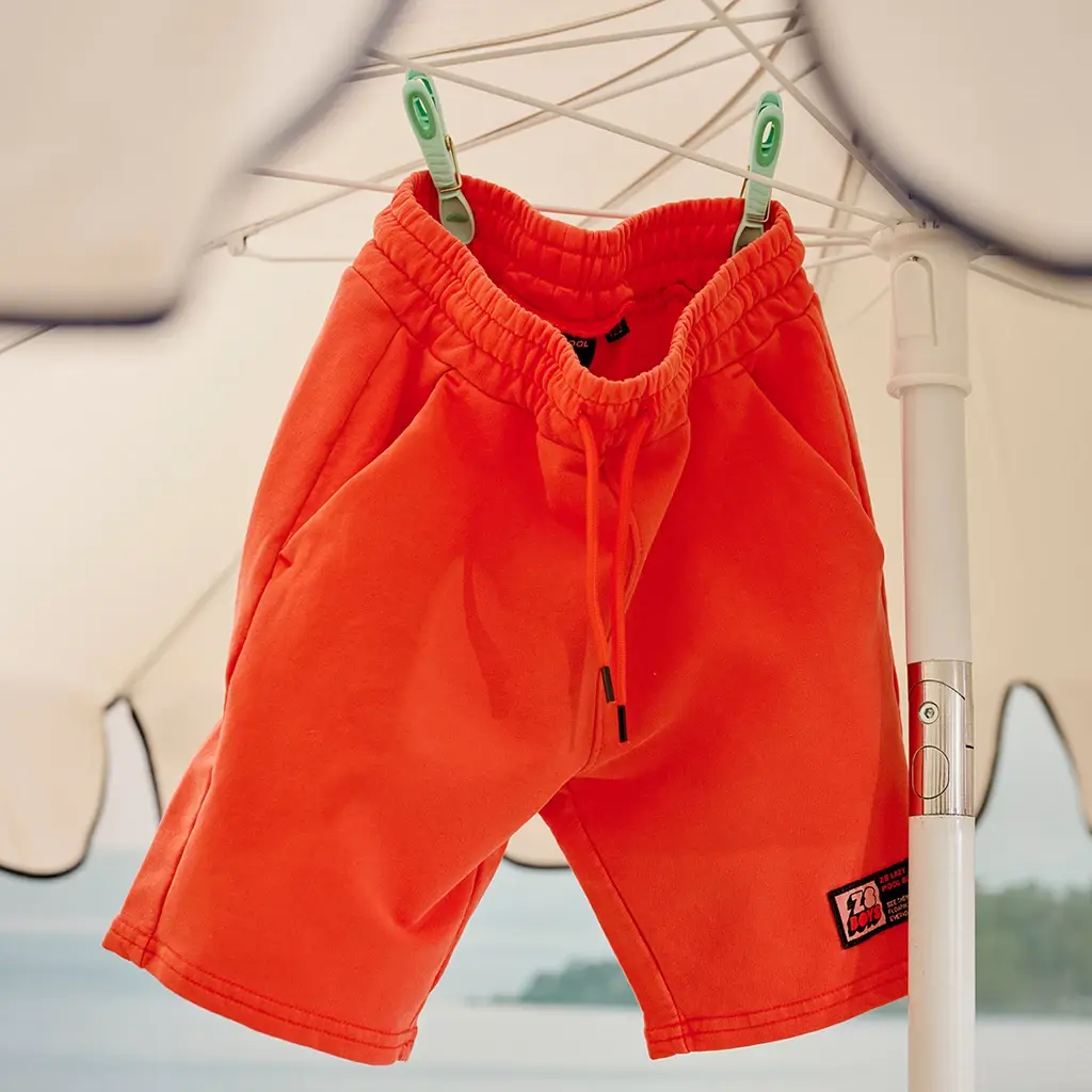 Korte broek garment dye Bob (vibrant flame)