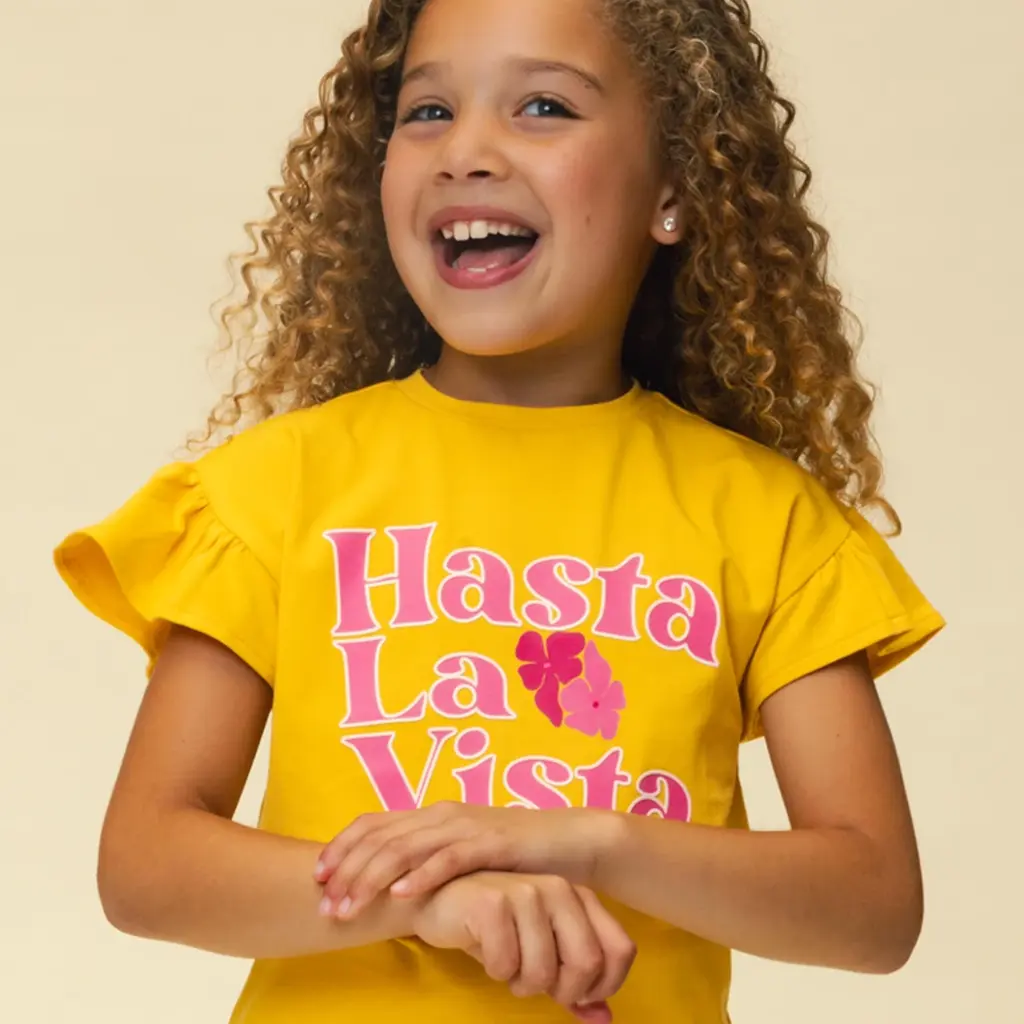 T-shirt (bright yellow)