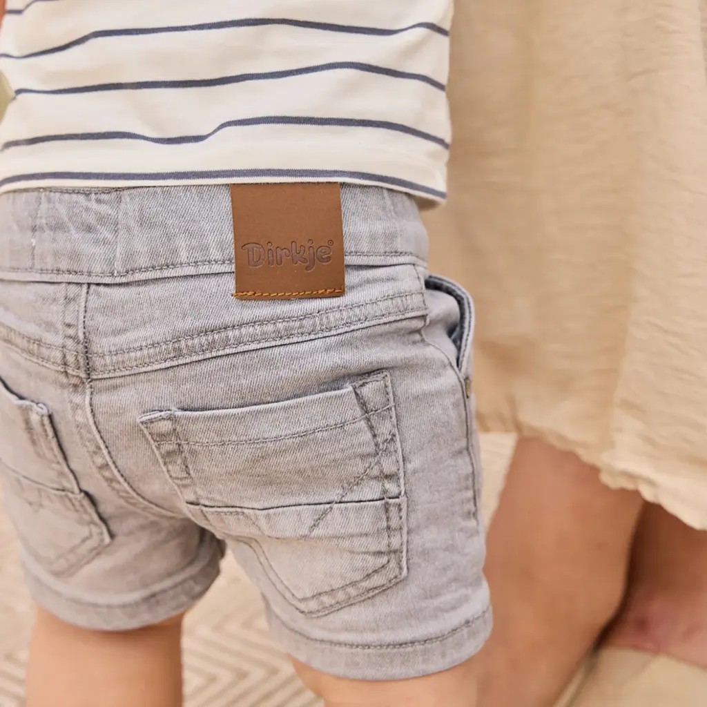 Korte spijkerbroek (grey jeans)