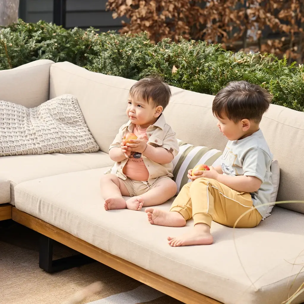 Driedelig setje (sand) - overhemd; t-shirtje en kort broekje