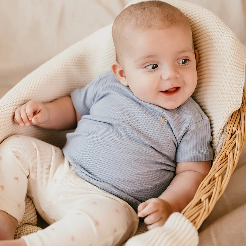 T-shirtje (light blue)