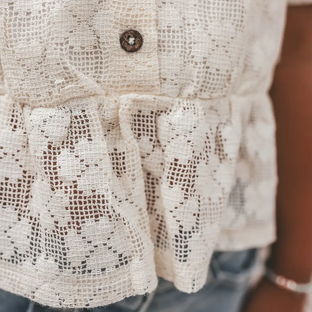 T-shirt Floral lace (white swan)