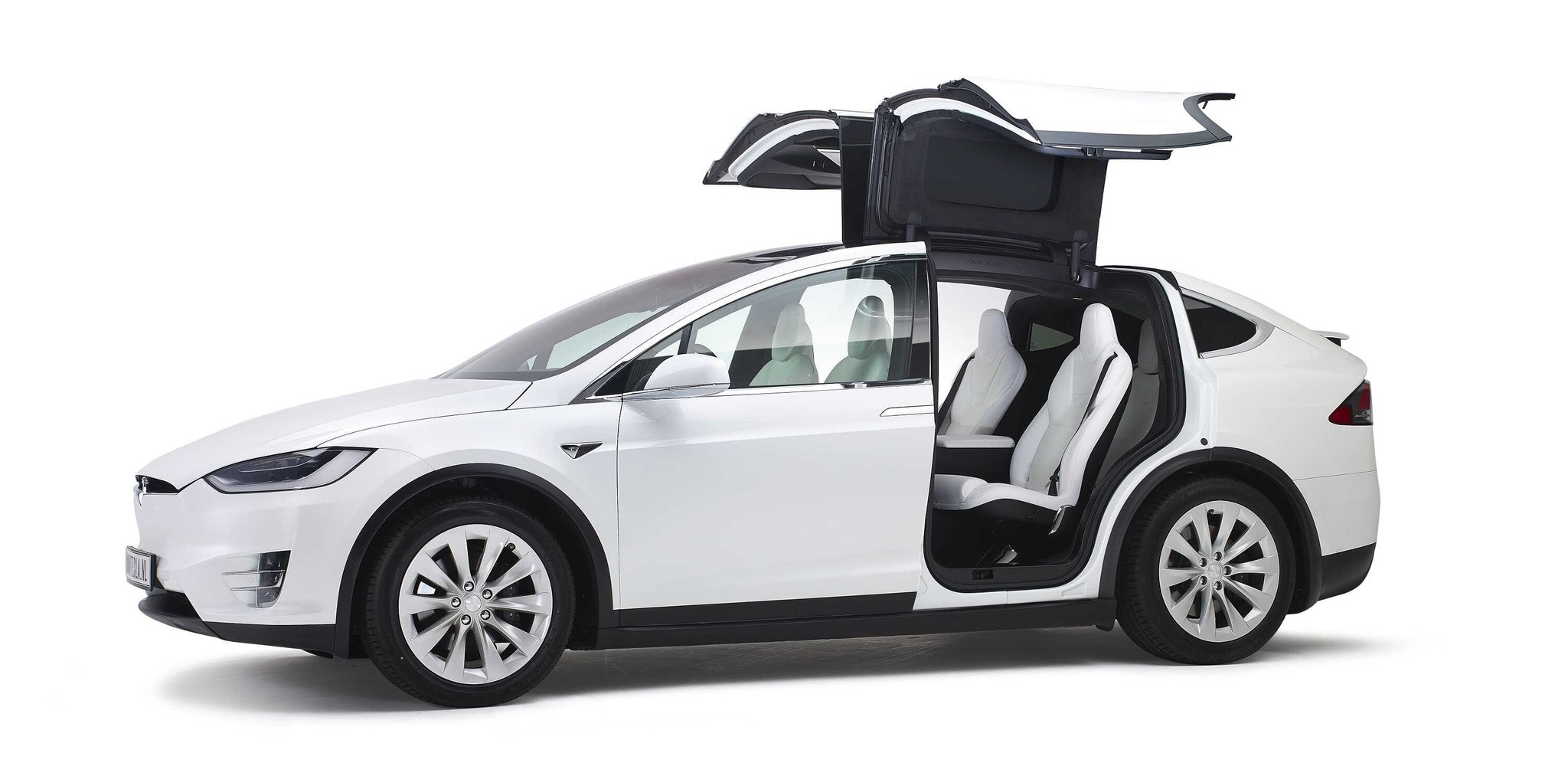 Tesla Volgauto 4/5 pers.