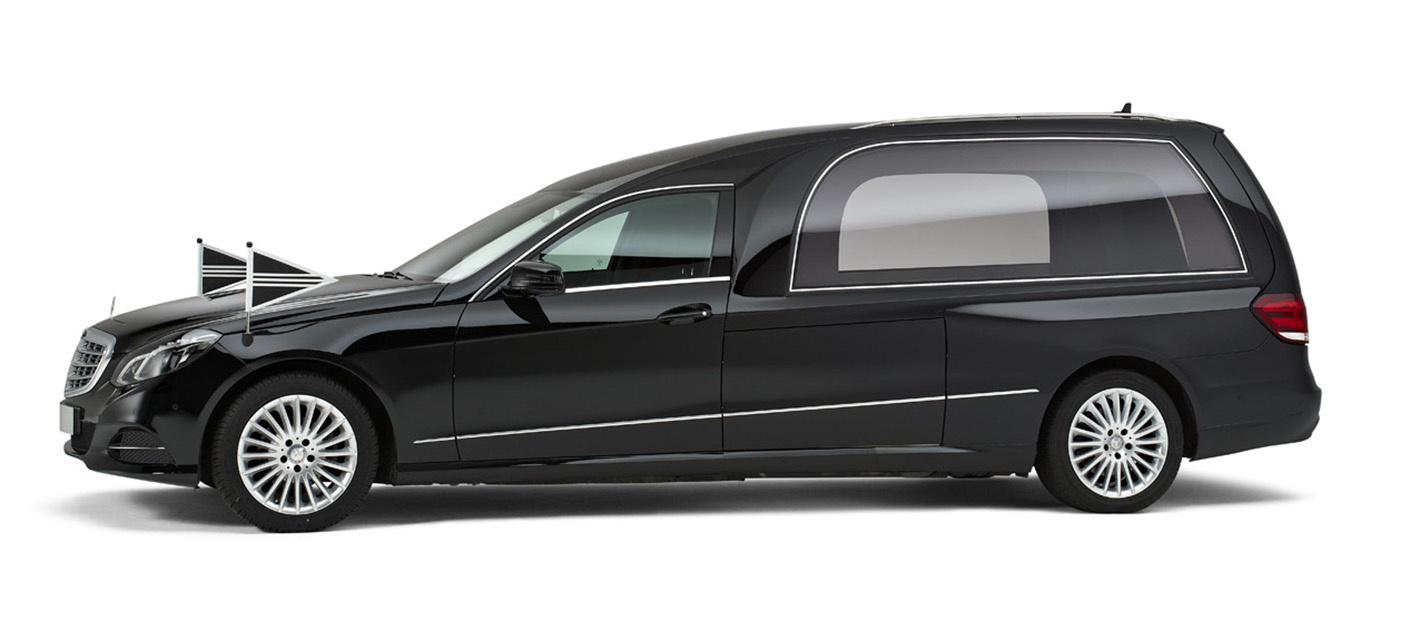Mercedes Rouwauto Zwart