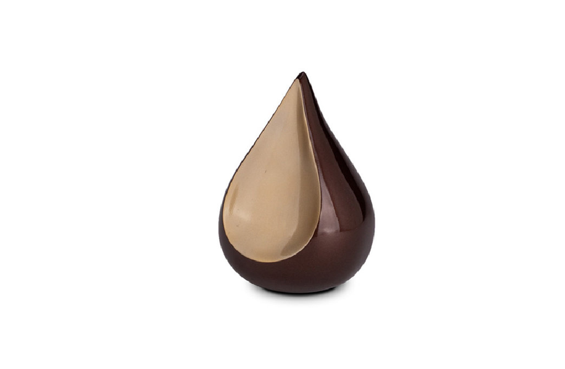 Kleine Metalen urn Teardrop bruin