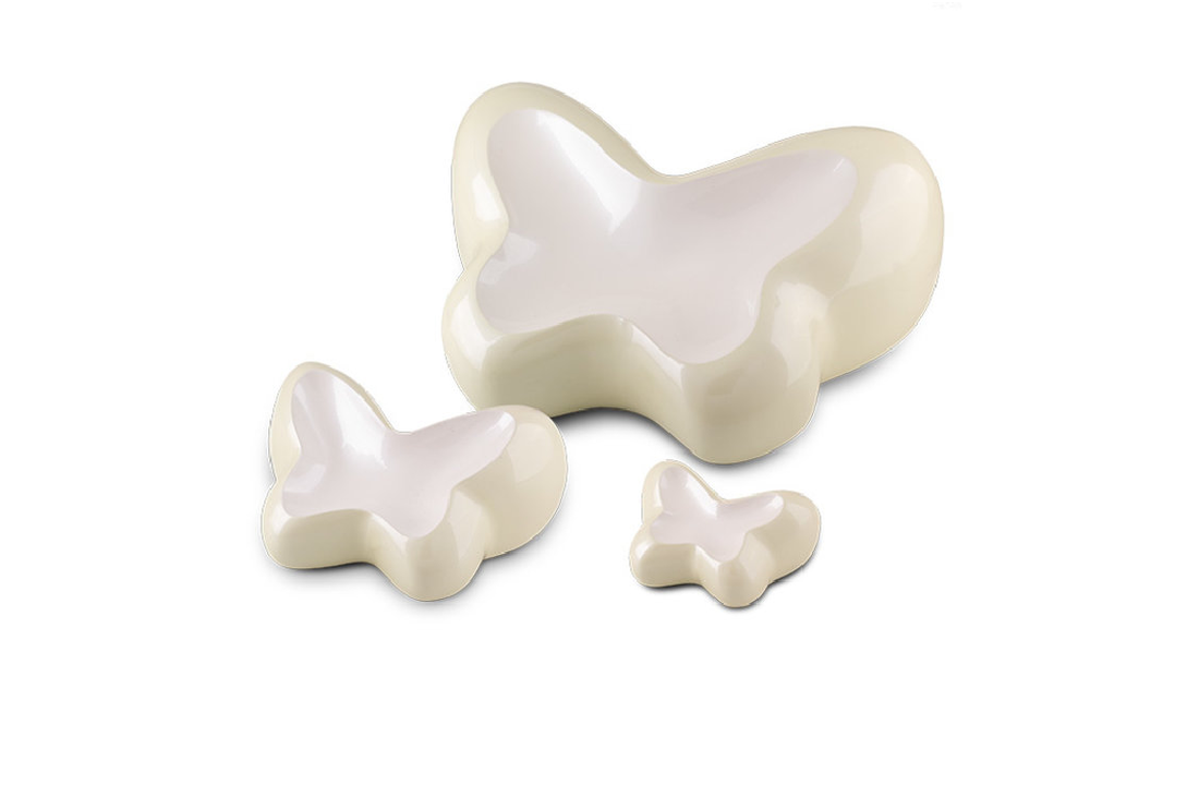 Kleine Metalen urn Butterfly geel