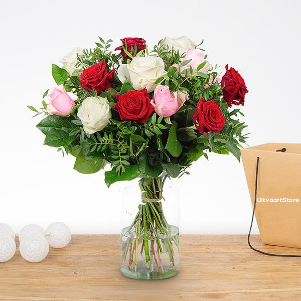 Rouwboeket Romeo Wit Rood Roze
