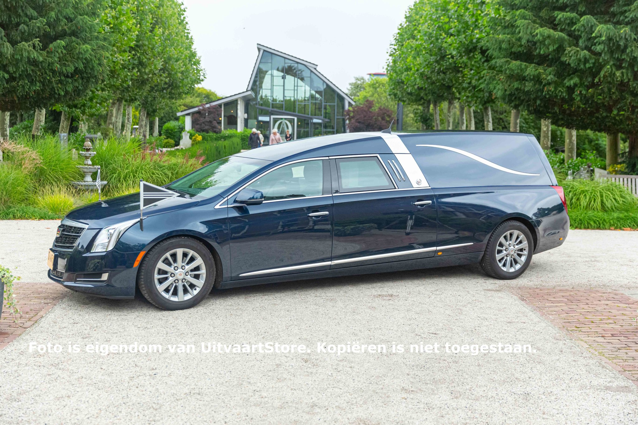 Cadillac Rouwauto blauw