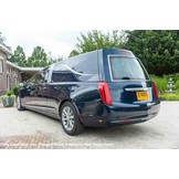 Cadillac Rouwauto blauw