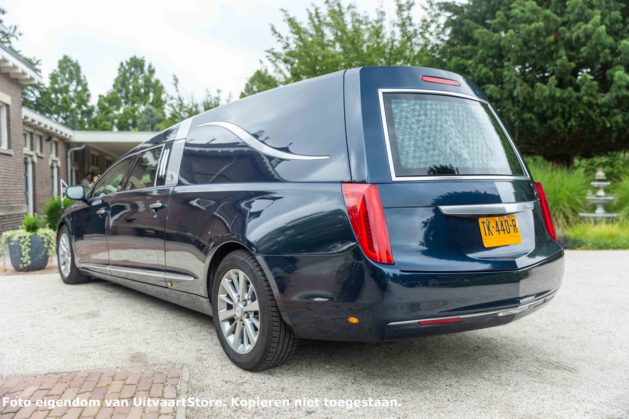 Cadillac Rouwauto blauw