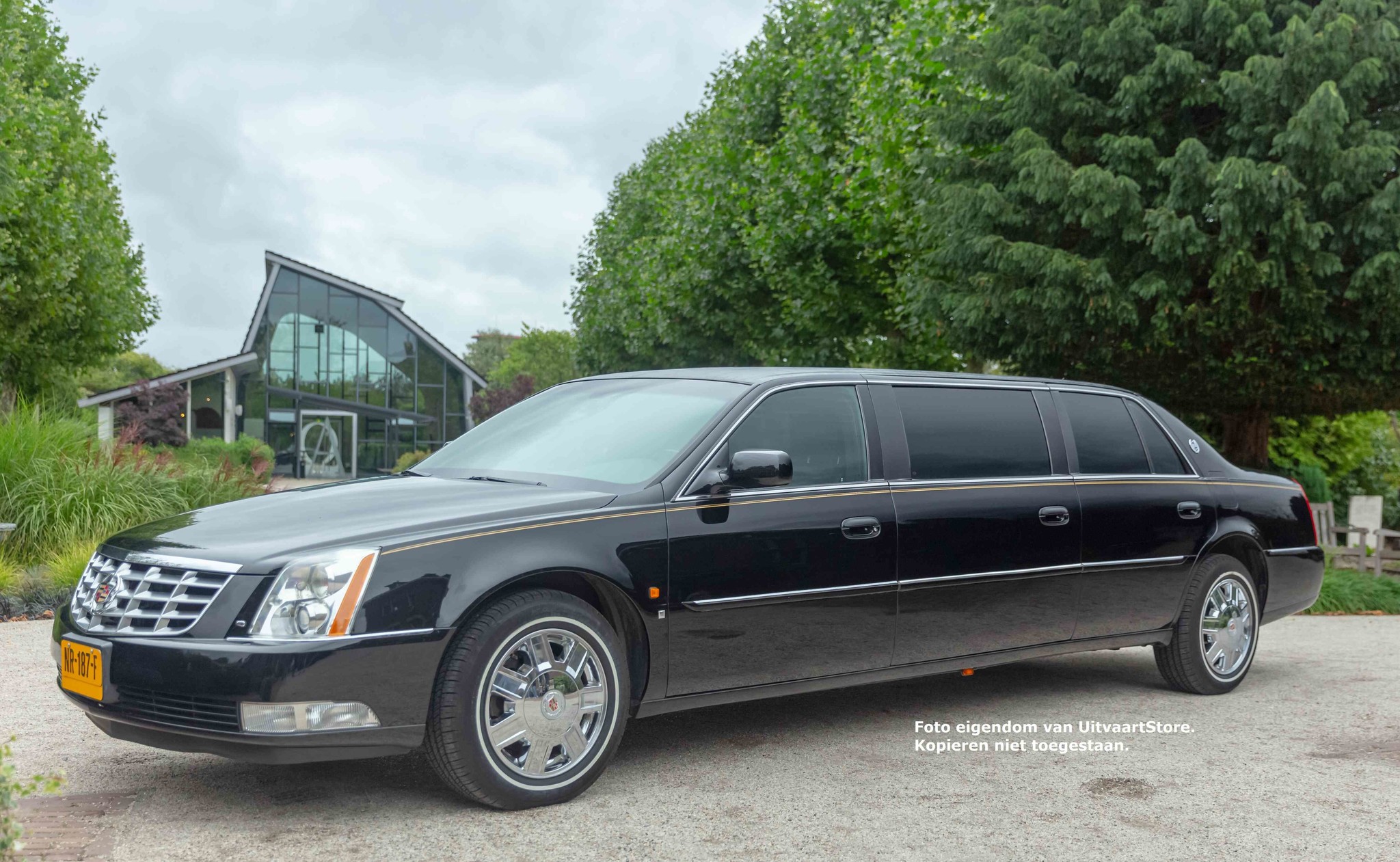 Cadillac Volgauto Zwart 7 pers.