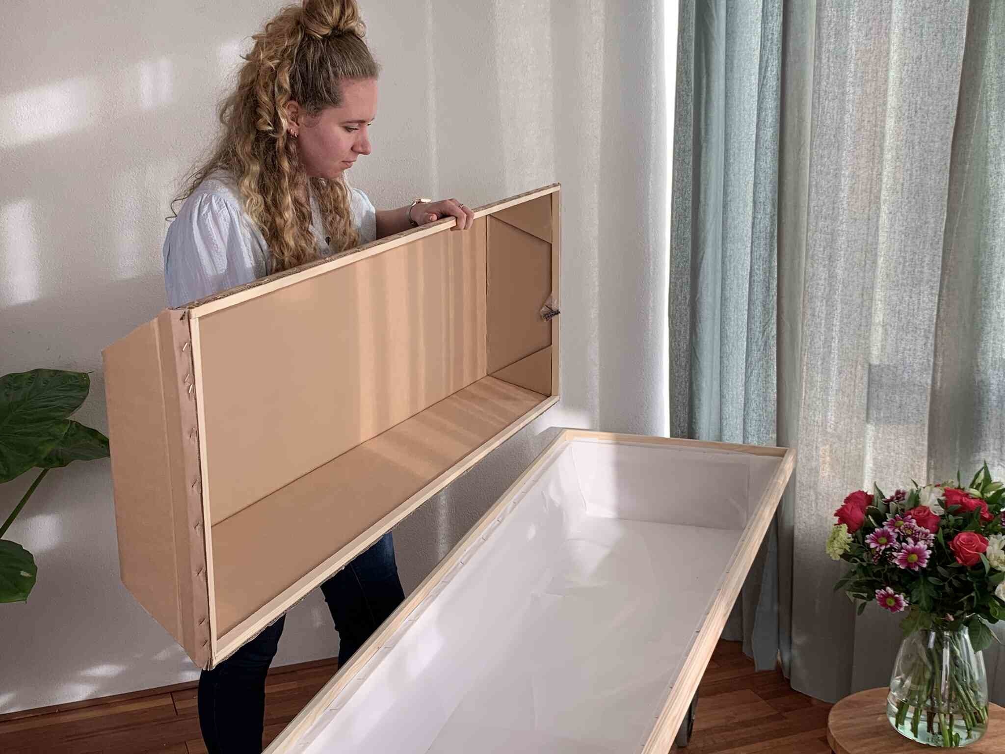 Luxe Kartonnen Doodskist