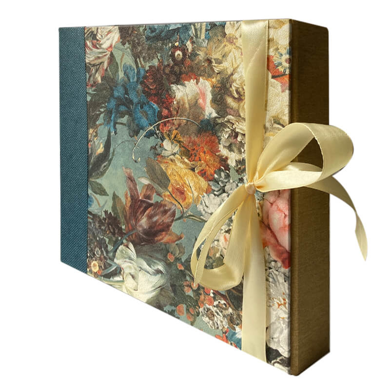 Groot Condoleanceregister Herinneringsboek Bloemen