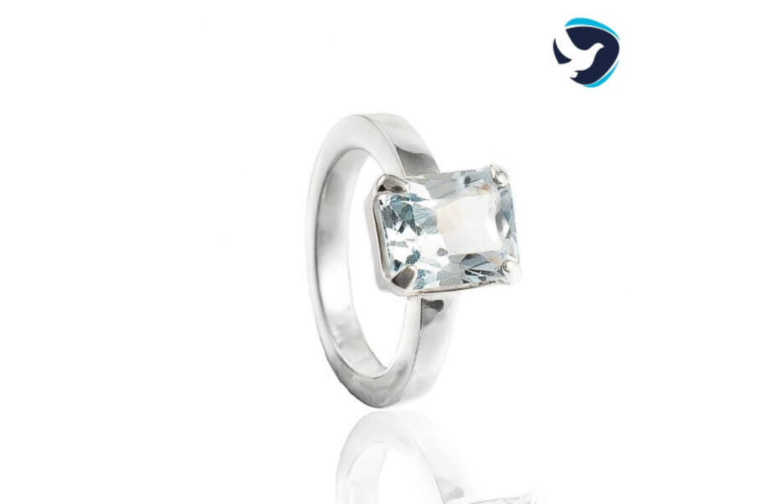 Ring met askamer en Aquamarijn steen