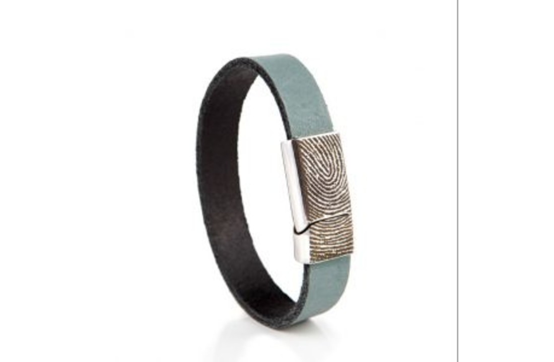 Leren armband lichtgrijs met vingerdruk